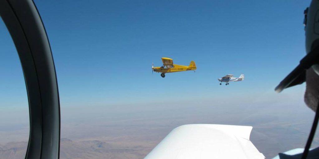 Aeroplanes in flight